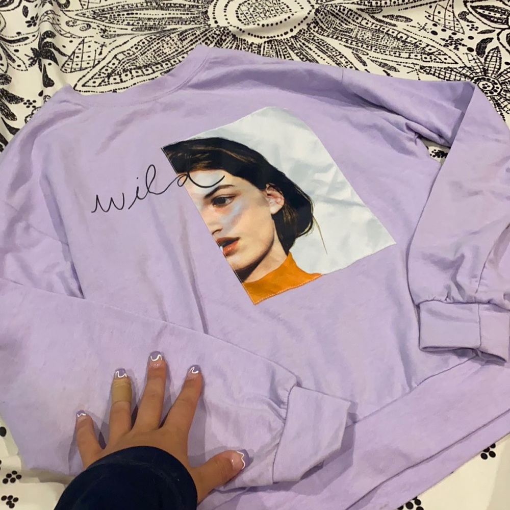 WOMENS LIGHT PURPLE SWEATSHIRT💙